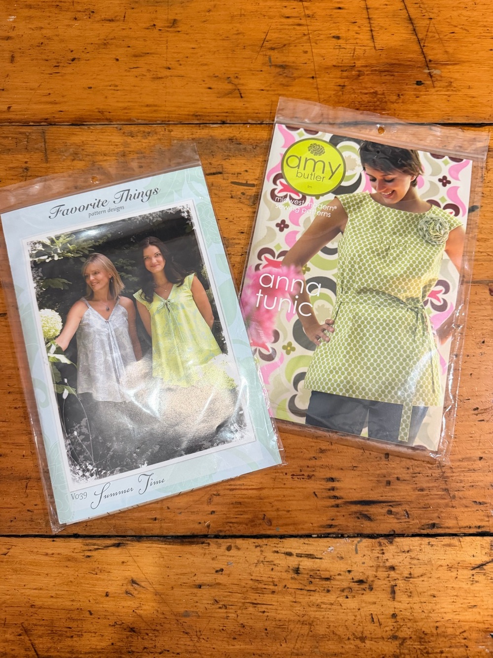 Amy Butler Anna Tunic Sewing Pattern and Favorite Things Pattern (Set of 2)
